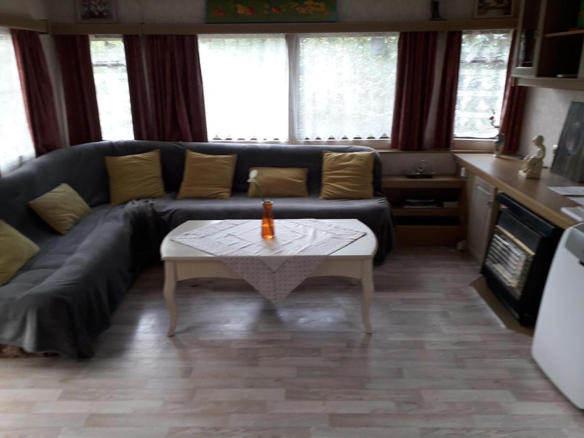 Mobile Home Le Clos De See Cherence-le-Roussel Экстерьер фото