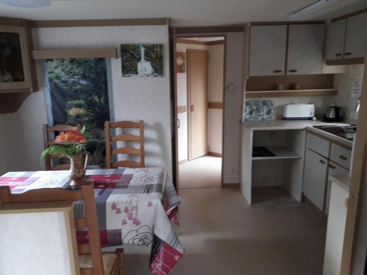 Mobile Home Le Clos De See Cherence-le-Roussel Экстерьер фото